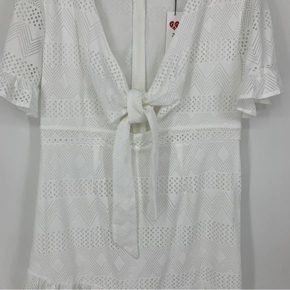 Kate Kasin womens 2XL dress White Ruffles Tie Cutout Asymmetrical NEW - Picture 3 of 11